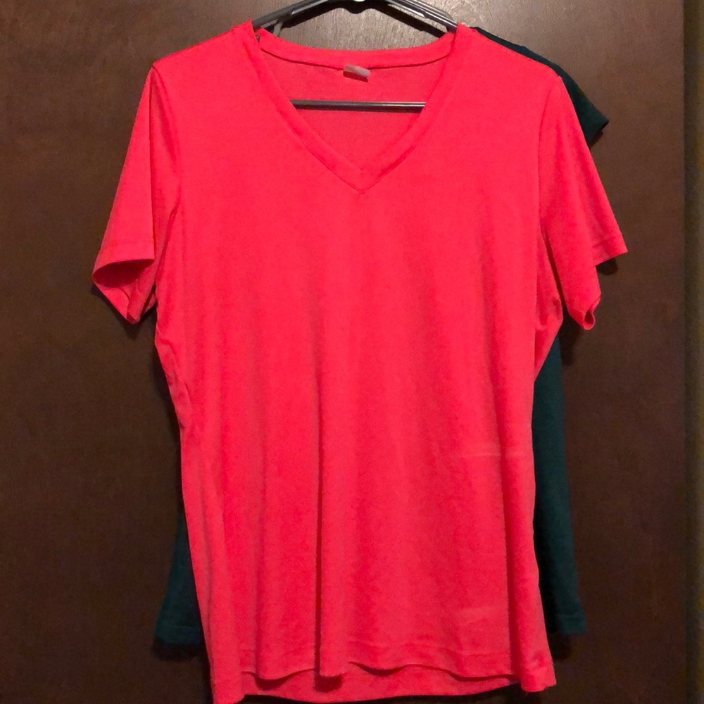 Athletic top